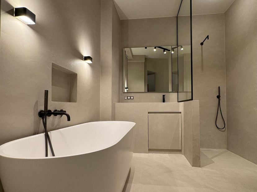 Dit energieneutrale appartement blijft 20°C in de winter ZONDER verwarming. Dankzij topisolatie, een warmtepomp en LED-verlichting bespaar je tot €2.0
